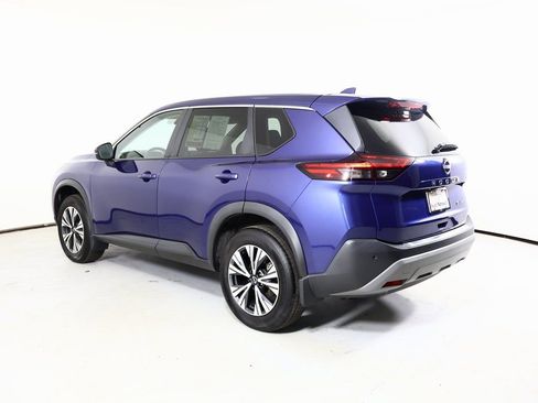 Used 2022 Nissan Rogue SV image 13