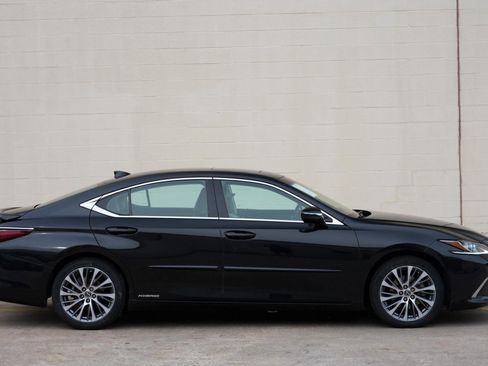 Used 2021 Lexus ES 300h w/ Premium Package FWD image 55