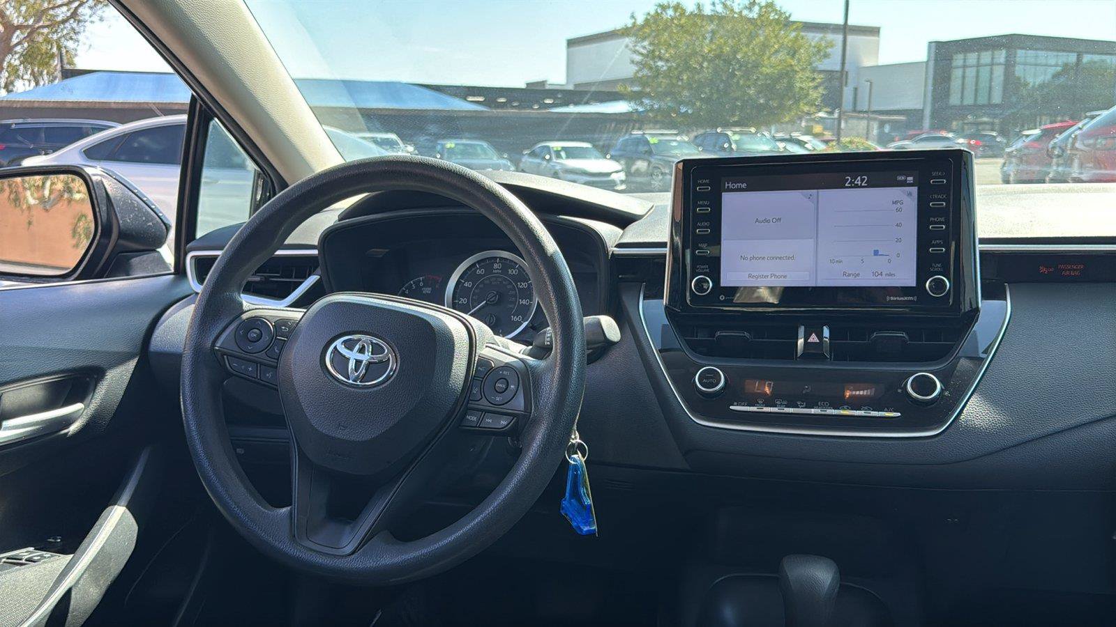 Used 2021 Toyota Corolla LE w/ Carpet Mat Package (TMS) FWD image 7