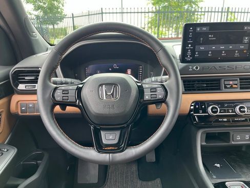 Certified 2026 Honda Passport TrailSport Elite image 18