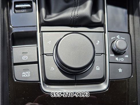 New 2026 MAZDA MAZDA3 Hatchback w/Premium Plus Pkg AWD/4WD image 18