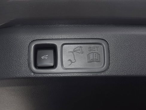 Used 2024 Lincoln Navigator Black Label image 10