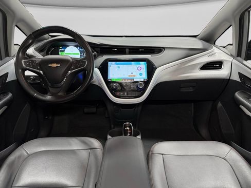 Used 2019 Chevrolet Bolt Premier w/ Infotainment Package image 17