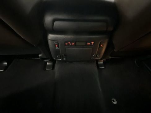 Used 2020 Nissan Armada Platinum w/ Platinum Reserve Package AWD/4WD image 22
