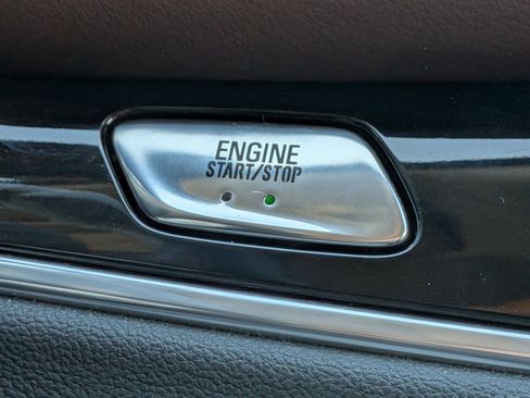 Used 2020 Buick Enclave Avenir w/ Avenir Technology Package image 28