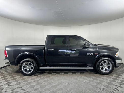 Used 2016 RAM 1500 Laramie w/ Convenience Group AWD/4WD image 6