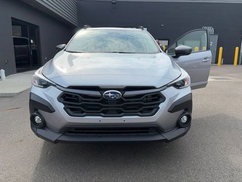 Used 2024 Subaru Crosstrek 2.0i Premium AWD/4WD image 5