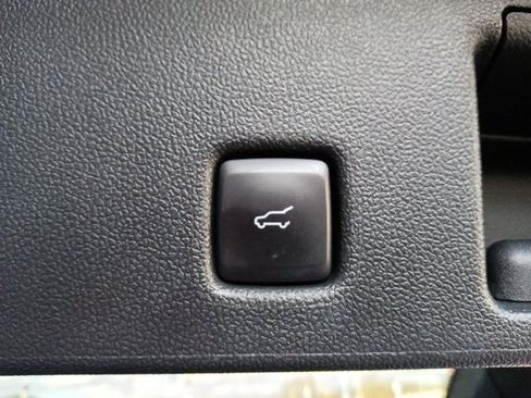 Used 2024 Ford Escape Active image 27