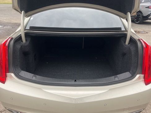 Used 2014 Cadillac XTS Luxury w/ Driver Awareness Package image 12