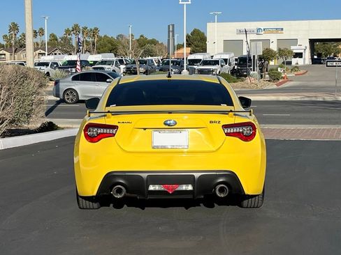 Used 2017 Subaru BRZ Series.Yellow image 3