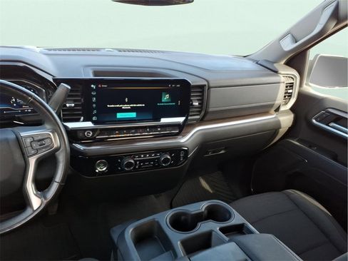 Used 2023 Chevrolet Silverado 1500 LT image 15