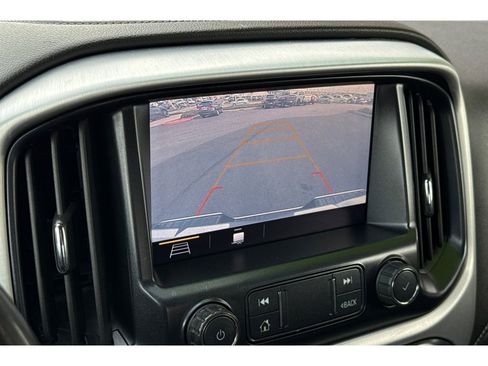 Used 2020 GMC Canyon SLE image 20