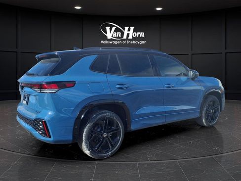 New 2026 Volkswagen Tiguan SE R-Line AWD/4WD image 3