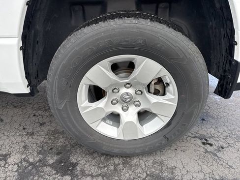 Used 2023 RAM 1500 Big Horn AWD/4WD image 7