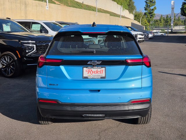 Certified 2027 Chevrolet Bolt LT w/ Comfort Package FWD image 7