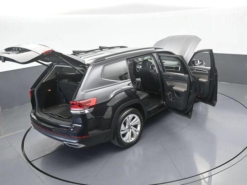 Used 2021 Volkswagen Atlas SE w/ Panoramic Sunroof Package FWD image 69
