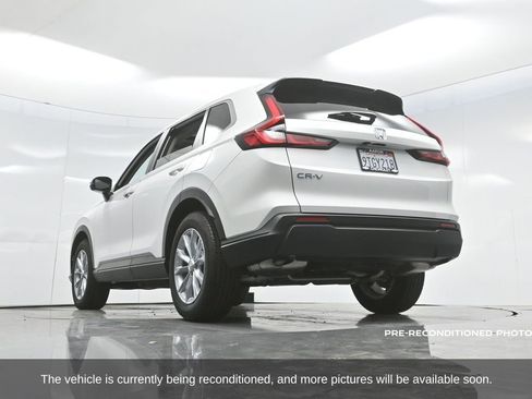 Used 2025 Honda CR-V EX image 62