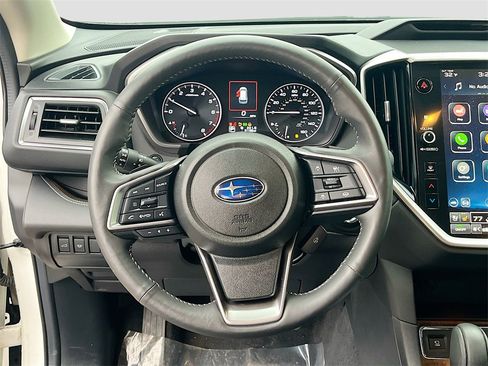Used 2024 Subaru Ascent Touring image 11
