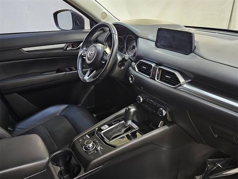 Used 2018 MAZDA CX-5 Touring image 10