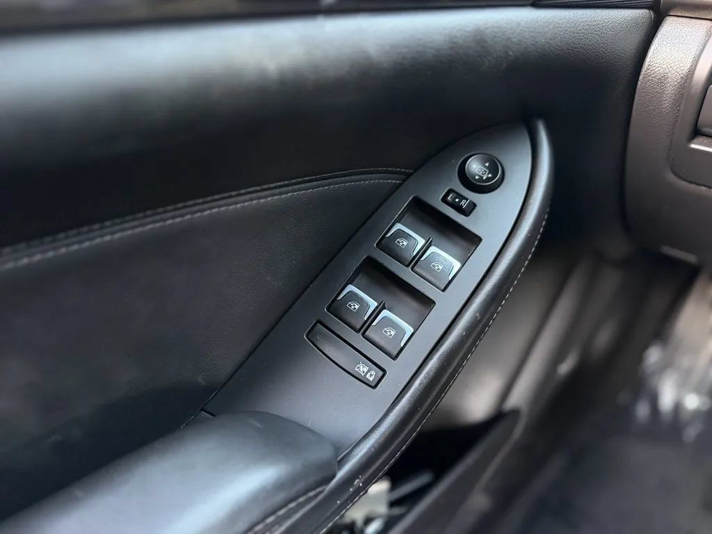 Used 2016 Cadillac CTS Premium RWD image 9