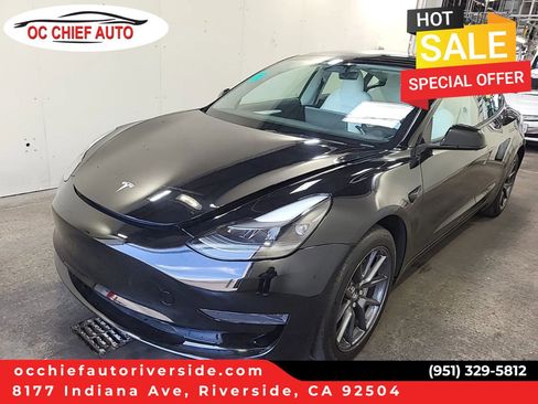 Used 2023 Tesla Model 3 Standard Range RWD image 1