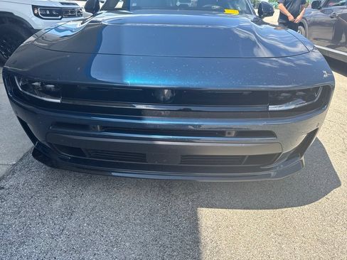 Used 2026 Dodge Charger Scat Pack w/ Blacktop Package AWD/4WD image 5