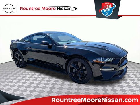 Used 2022 Ford Mustang GT Premium w/ Equipment Group 401A image 1