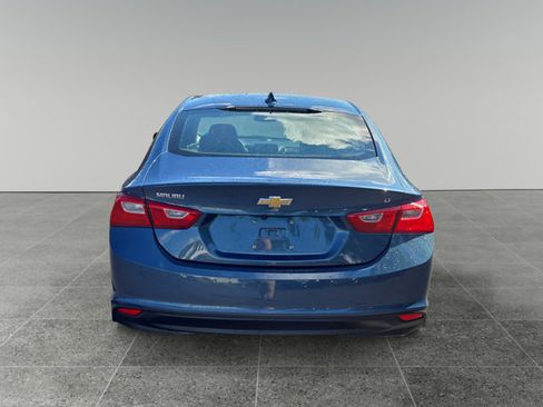 Used 2025 Chevrolet Malibu LT FWD image 4