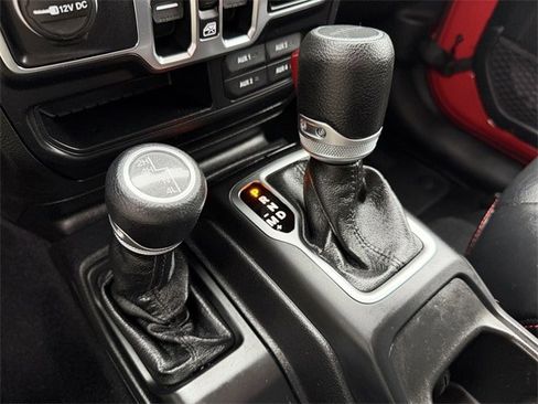 Used 2020 Jeep Gladiator Sport w/ Quick Order Package 24S image 19