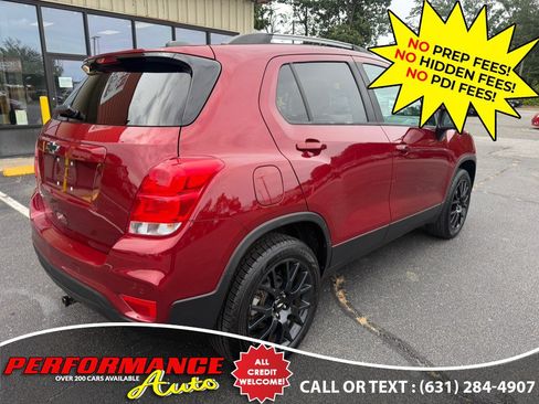 Used 2021 Chevrolet Trax LT w/ Driver Confidence Package AWD/4WD image 6