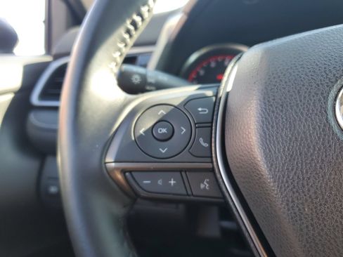 Certified 2021 Toyota Camry XSE FWD image 22