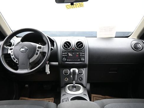 Used 2015 Nissan Rogue S w/ Convenience Package AWD/4WD image 13