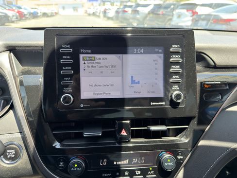 Used 2024 Toyota Camry SE w/ Convenience Package FWD image 27