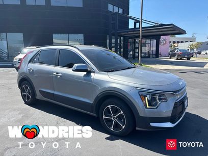 Used 2023 Kia Niro EX