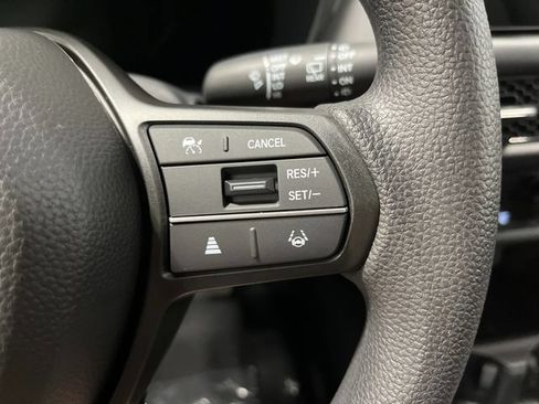 New 2027 Honda HR-V LX image 16