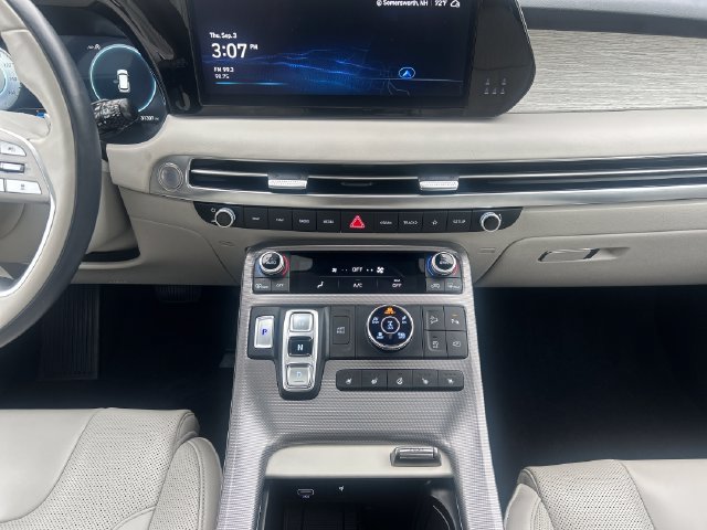 Certified 2024 Hyundai Palisade Calligraphy AWD/4WD image 19