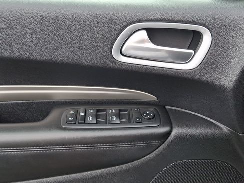 Used 2019 Dodge Durango SXT AWD/4WD image 13