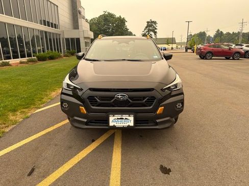 Used 2024 Subaru Crosstrek 2.5i Wilderness AWD/4WD image 2