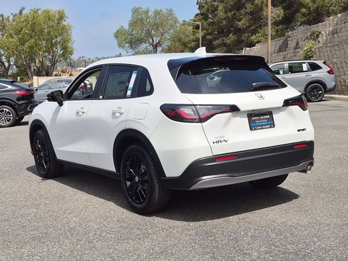 New 2027 Honda HR-V Sport image 9