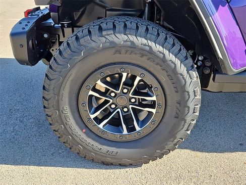 New 2026 Jeep Wrangler Unlimited Rubicon image 13