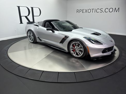 Used 2018 Chevrolet Corvette Z06 RWD image 8