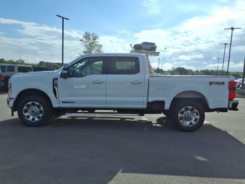 Certified 2024 Ford F250 Lariat w/ Chrome Package AWD/4WD image 6