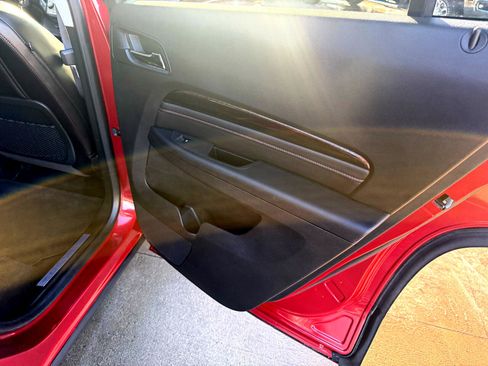 Used 2015 GMC Terrain Denali image 19