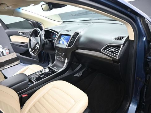 Used 2019 Ford Edge SEL w/ Equipment Group 201A FWD image 19