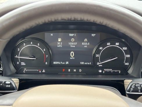 Used 2022 Lincoln Corsair FWD w/ Premium Package image 20