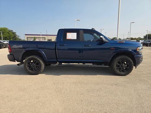 Used 2022 RAM 2500 Laramie w/ Night Edition AWD/4WD image 2