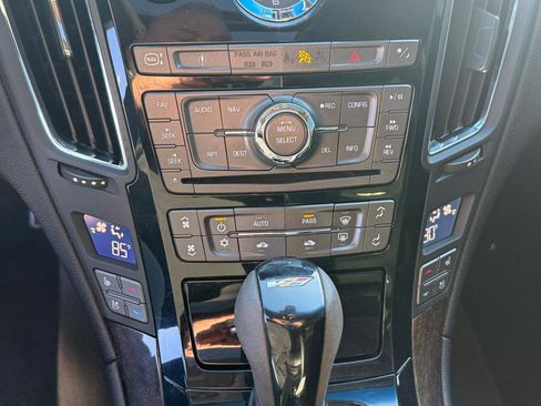 Used 2012 Cadillac CTS V image 21