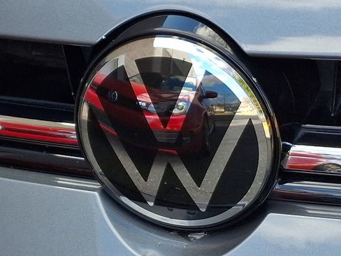 Used 2025 Volkswagen Jetta S FWD image 30