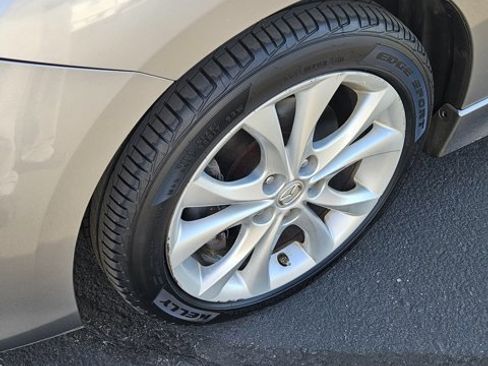 Used 2010 MAZDA MAZDA3 s Sport image 9