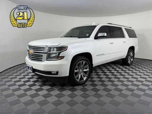 Used 2018 Chevrolet Suburban Premier AWD/4WD image 1